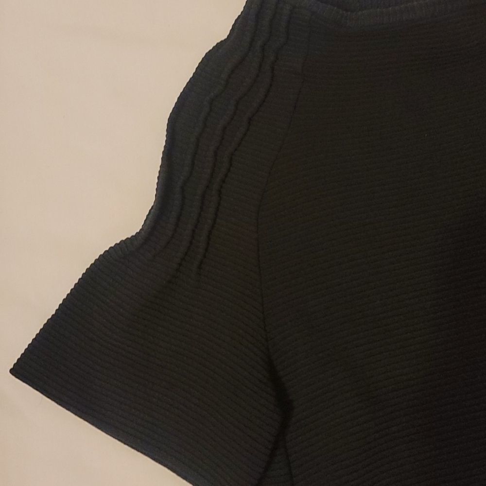 Cop copine top size small - Picture 2 of 9